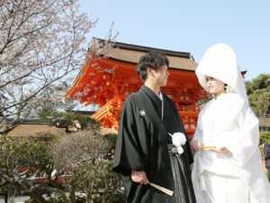 世界遺産の上賀茂神社で結婚式